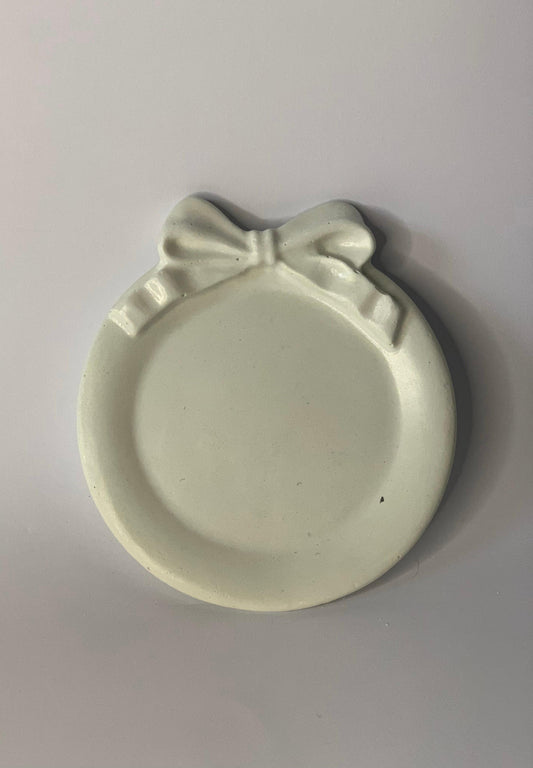 Blanc Bow Dish
