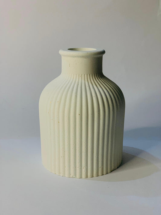 Ivory Keep Vase