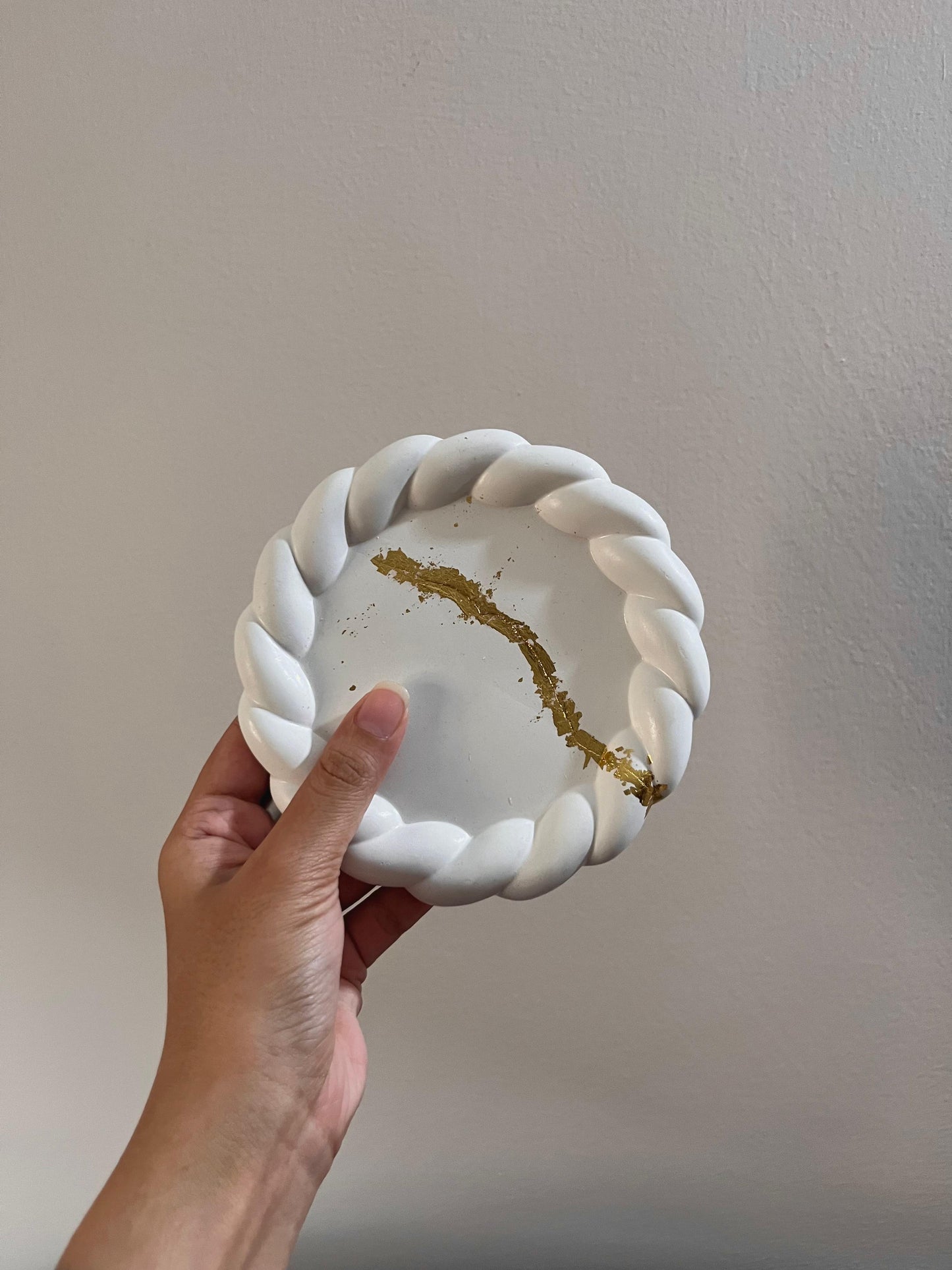 Looped Grace - Kintsugi
