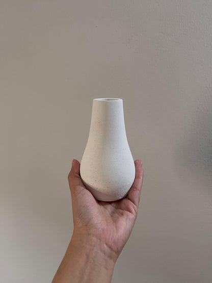 Oat Drop Vase