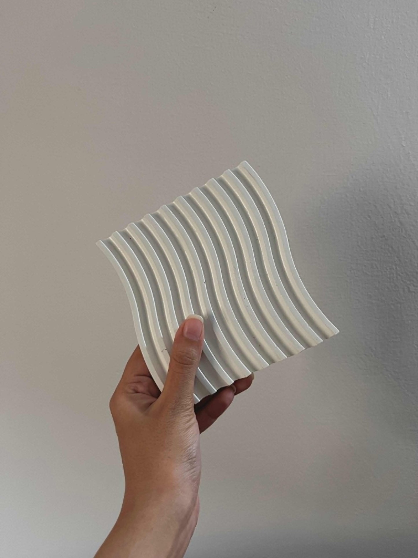 Serene Wave Tray